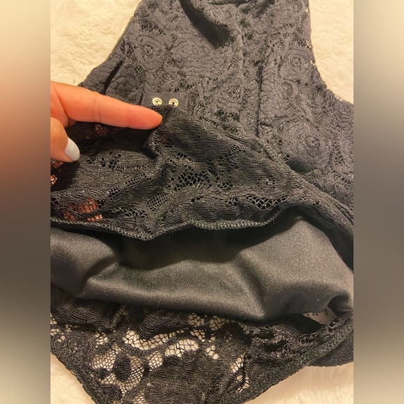 Free Press black lace sleeveless bodysuit size Small - Picture 8 of 8